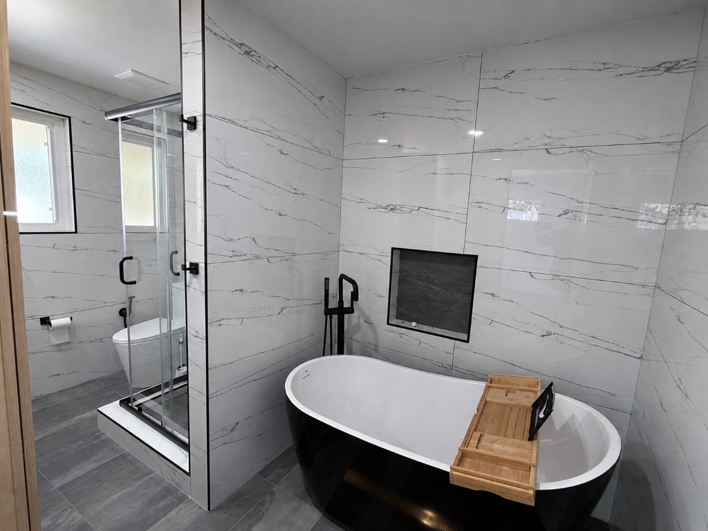 Updated bathroom — 1921 Wheaton Avenue